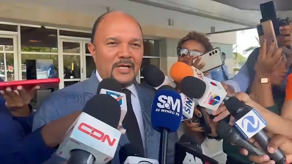 JUDICIALES | Abogado exige interrogar a propietario del Jet Set a 45 días de la tragedia