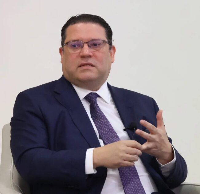 Yayo Sanz Lovatón: “Ahora estamos en que @LuisAbinader quede bien”