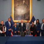 @ChuVasques Acompaña al alcalde de Santiago, Ulises Rodríguez, en una visita a la Alcaldía de NYC