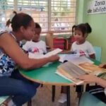@EducacionRDo Agripina Gerónimo, madre agradecida, comparte la alegría que siente al ver cómo sus hijos reciben un trato lleno de cariño, cuidado y una educación de calidad en el centro educativo