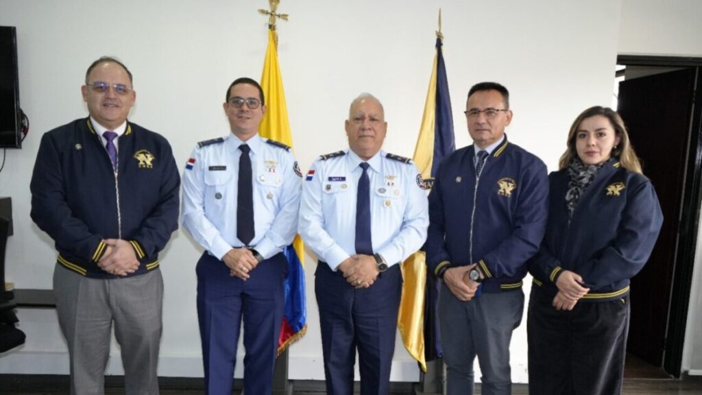 Universidad Militar Nueva Granada de Colombia recibe delegación de las Escuelas Vocacionales