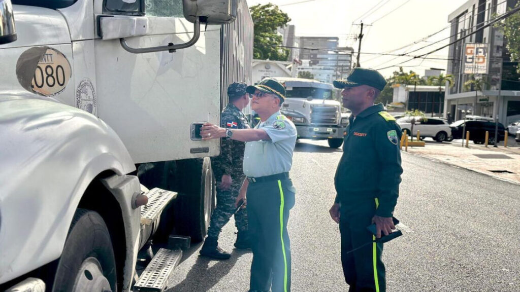Digesett e Intrant continúan con los operativos a vehículos pesados en zonas de acceso restringido