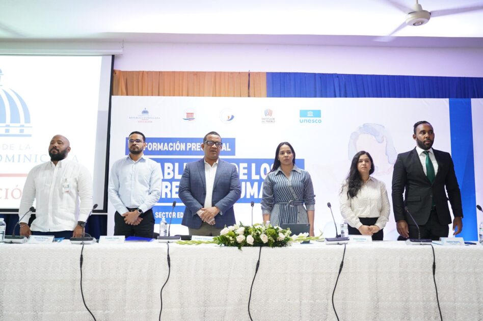 @EducacionRDO realiza el encuentro “Hablemos de los Derechos Humanos”