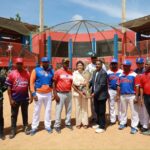 @RaquelPenaVice agradece a los organizadores del Torneo Superior de Béisbol por dedicarme esta edición en su 66 aniversario. Un honor compartir este momento con una comunidad que siempre llevo en el corazón