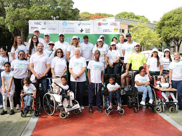 @AdolfoPerezDL participa en “Ángeles sobre Ruedas”, un evento de la Fundación @Nidoparaangeles que apoya a niños y jóvenes con parálisis cerebral