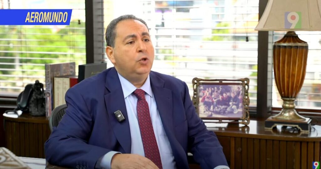 Entrevista a @Dr.MarioLama en Aeromundo con @G_GomezJ