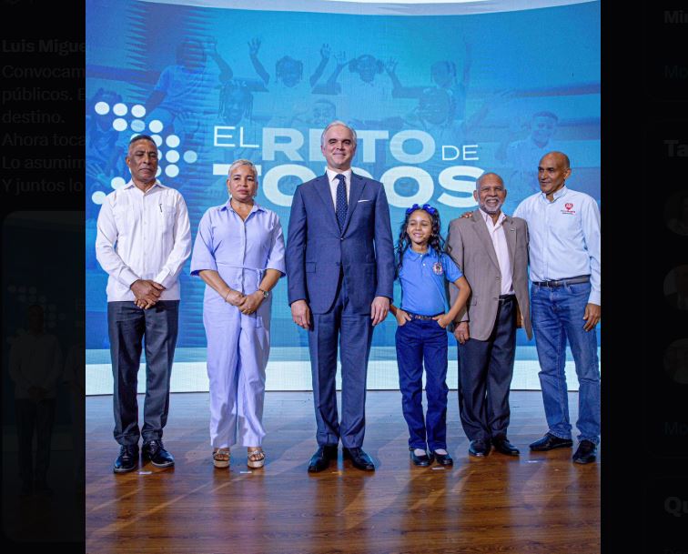 Presentación de la hoja de ruta de la gestión del ministro @LMDECAMPS @EducacionRDo “RELANZAMIENTO PACTO NACIONAL POR LA EDUCACIÓN RD”