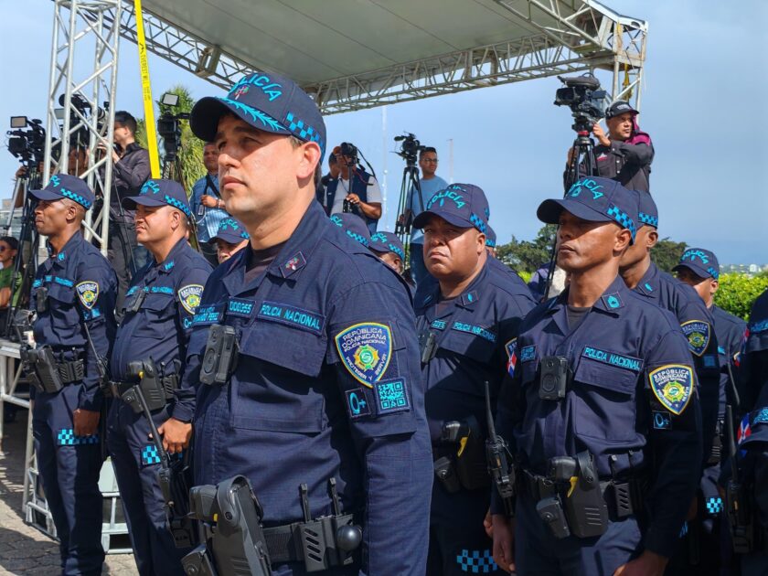 @PoliciaRD: Nuevo patrullaje policial por cuadrantes llega a Santiago. SOLICITAN nuevo edifico para la @PoliciaRD y ministerio Püblico