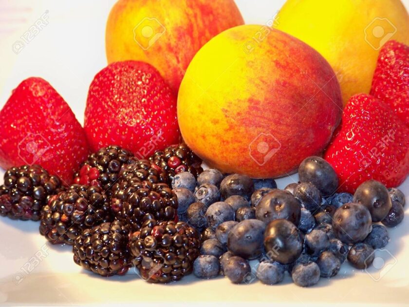 @AgriculturaRD introduce nuevos frutales; ministro Limber dice buscan ampliar y diversificar cultivos