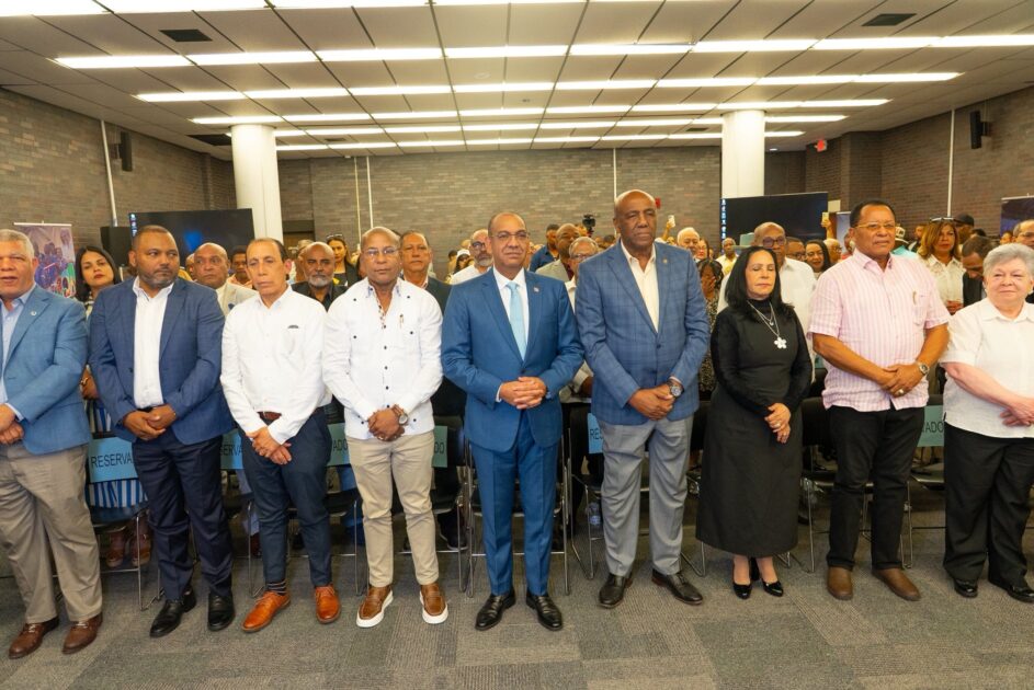 “Los consulados dejaron de ser almacenes de botellas políticas”, afirma @DeligneAB @PRM_Oficial #ElPaísqueConstruyeLuis