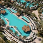 ScarletBenzan Moon Palace Grand Punta Cana abrirá sus puertas este año conmás de 1,000 habitaciones en su primera fase y la creación de más de 5,000empleos directos