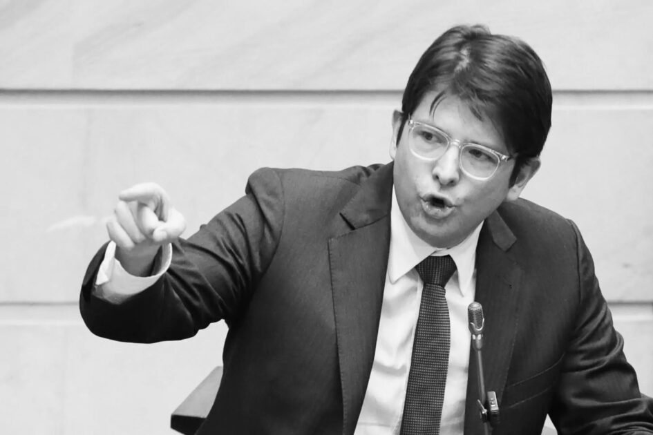 @Julito Fulcar lamenta fallecimiento del Senador Colombiano Miguel Uribe Turbay