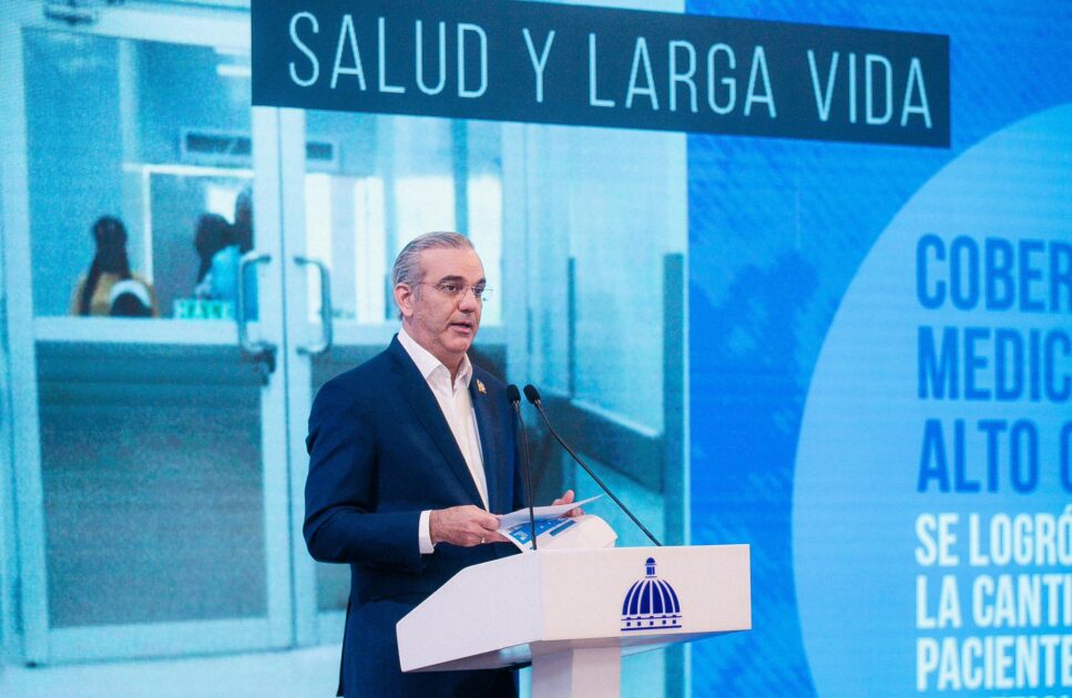 @PresidenciaRD En el encuentro #LASemanal con la Prensa, el Pdte. @LuisAbinader presentó importantes avances para nuestro país