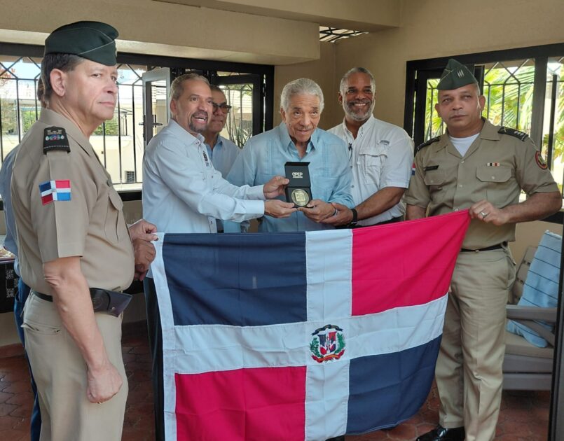 @CPEPRD honra al jefe militar constitucionalista Héctor Lachapelle Díaz