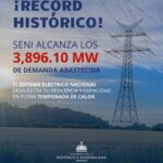 @EnergiayMinasRD ¡Récord histórico de energía abastecida! Anoche, el #SENIalcanzó un nuevo pico de demanda abastecida de 3,896.10 MW a las 10:00 p.m ,demostrando la fortaleza y resiliencia del sistema eléctrico Nacional
