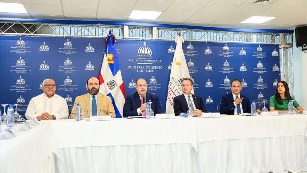 Gobierno sostiene diálogo con mipymes para impulsar el tejido productivo nacional