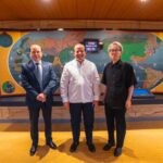 @JosePaliza Grato compartir un café antes de partir a casa con Hiroyuki Makiuchi,