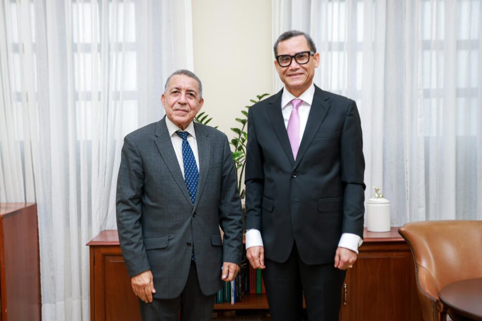 @FelixReynaE y @EddyOlivares14 conversan sobre temas de gran interés nacional