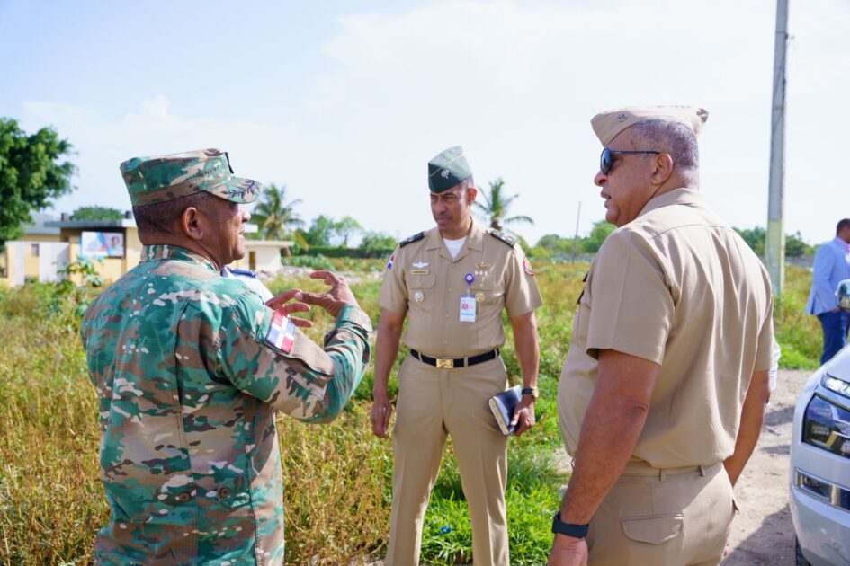@MigracionRDO Lee Ballester recorrió la zona Este para supervisar y fortalecer operativos de interdicción migratoria junto a las Fuerzas Armadas y la Policía Nacional