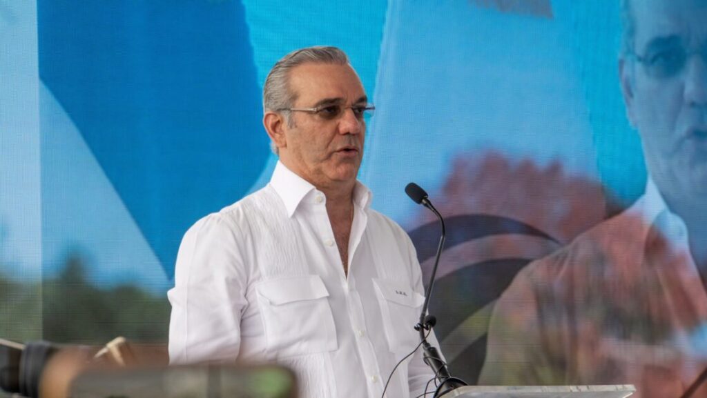 @JulitoFulcar ¡Histórico para Peravia y la Región Sur! Inauguramos la Circunvalación de Baní, una vía que reduce traslados, mejora la seguridad y abre oportunidades de desarrollo