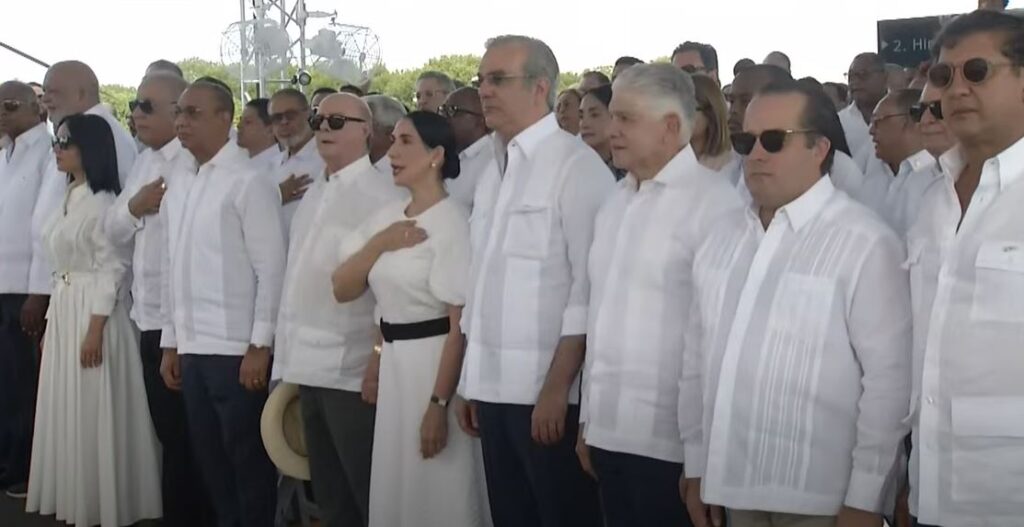 EN VIVO RD |Gobierno dominicano Pdte. @LuisAbinader Acto de inauguración de la circunvalación de Baní