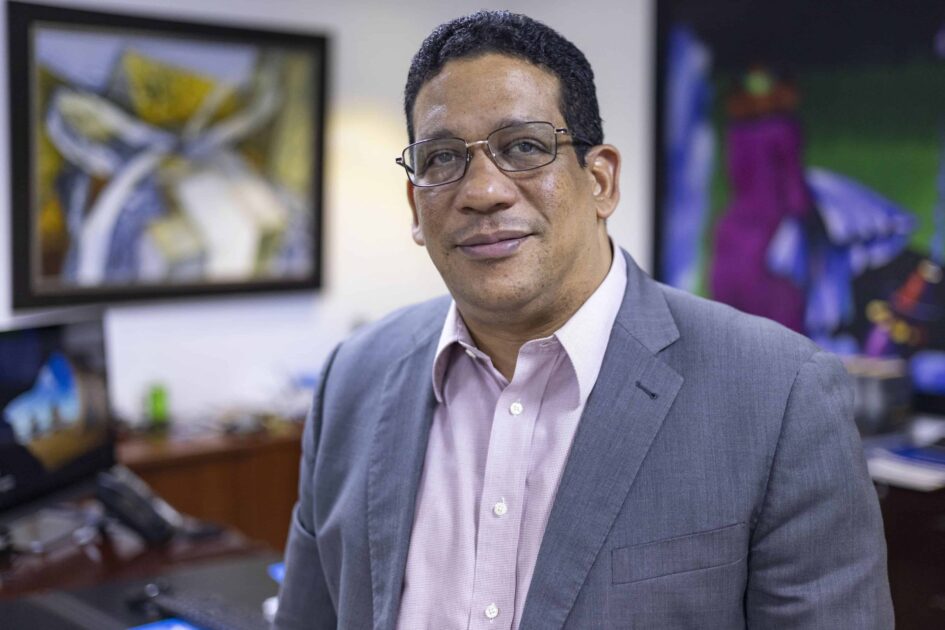 @ComprasRD anula 25 adjudicaciones hechas por Inabie