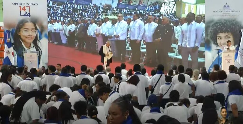 EN VIVO | ACTO DE GRADUACIÓN PROGRAMA OPORTUNIDAD 14/24 | 9na Graduación Ordinaria