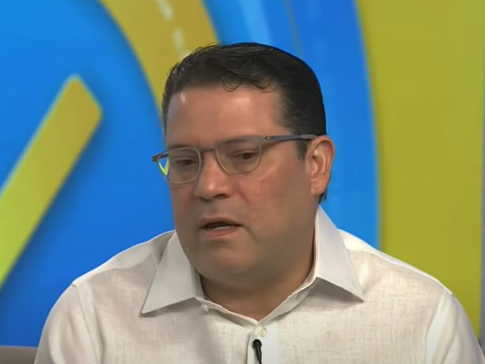 ENTREVISTA A @SanzLovaton Director General de @aduanard Viernes 15 DE Agosto 2025 @ColorVisionC9