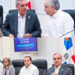 ULTIMA HORA| Pdte. @LuisAbinader y el Ministerio de @EducacionRDo mantienen  reunión previa al inicio del año escolar previsto para el 25 de agosto