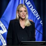 Fiscal General de EEUU @AGPamBondi aumenta recompensa de 25 a 50 millones de dólares por información que ayude a la captura de Maduro