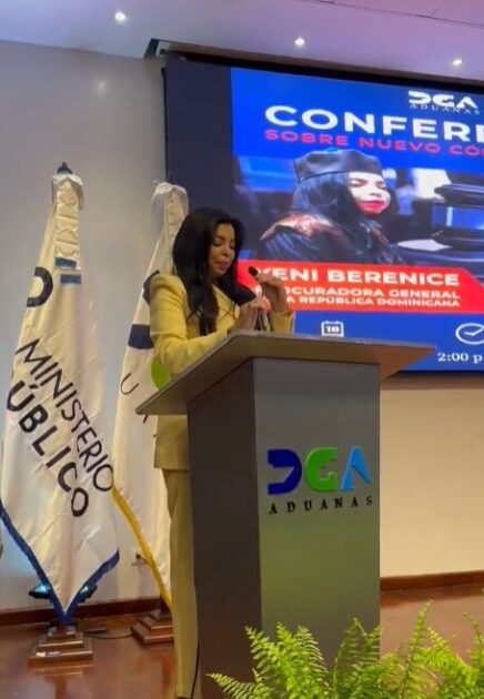 @AduanaRD Nos honra ser la primera institución elegida para el curso sobre el nuevo Código Penal y su impacto en la labor aduanera