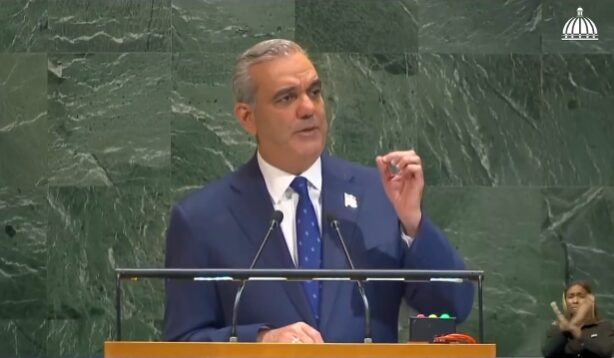 @ScarletBenzan El presidente @LuisAbinader reiteró ante la ONU que la crisis haitiana no puede ni debe ser enfrentada solo por la República Dominicana