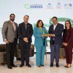 @IndotelRD fue reconocida por @ComprasRD y @AmbienteRDpor la correcta aplicación de la Política de Compras Verdes