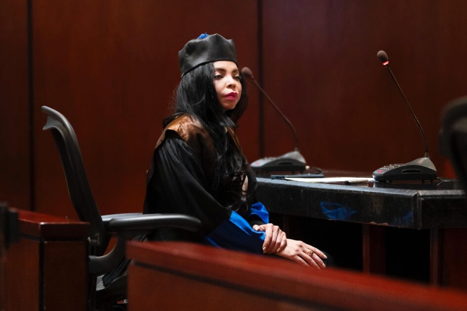 @ProcuraduriaRD Procuradora General instruye al director general de Persecución del MP y a la @FiscaliaStgoRD que investiguen circunstancias en que una patrulla policial abatió a cinco hombres