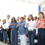 @ScarletBenzan tuvo el honor de participar en la entrega de 608 apartamentos del Residencial Hato Nuevo IV, en Santo Domingo Oeste