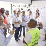 Edeeste y representantes del Banco Mundial recorren proyecto de rehabilitación de redes en Los Guaricanos