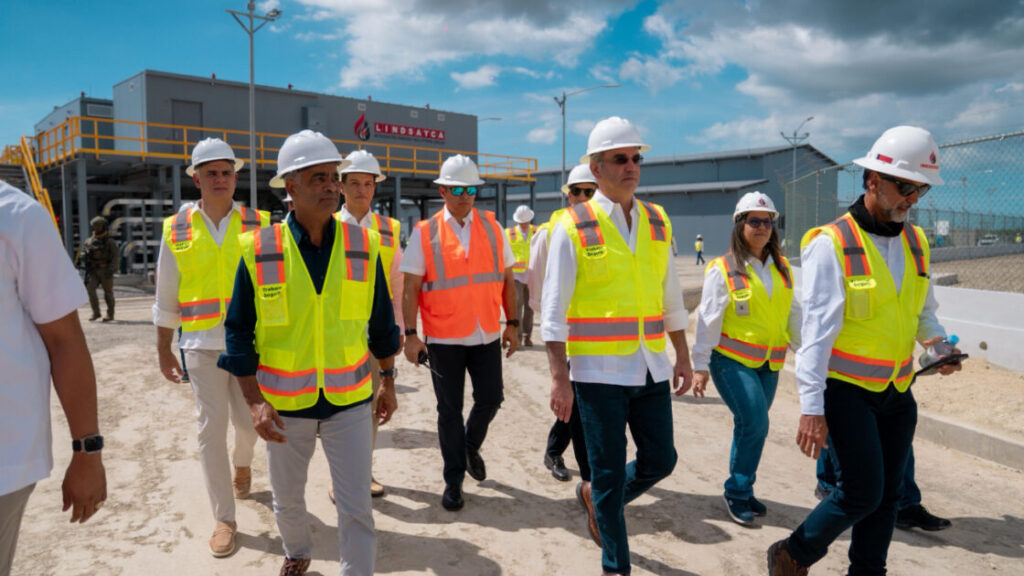 Ministro de Energía y Minas asegura incorporación de nuevas plantas a gas fortalecerá el sistema energético a corto plazo