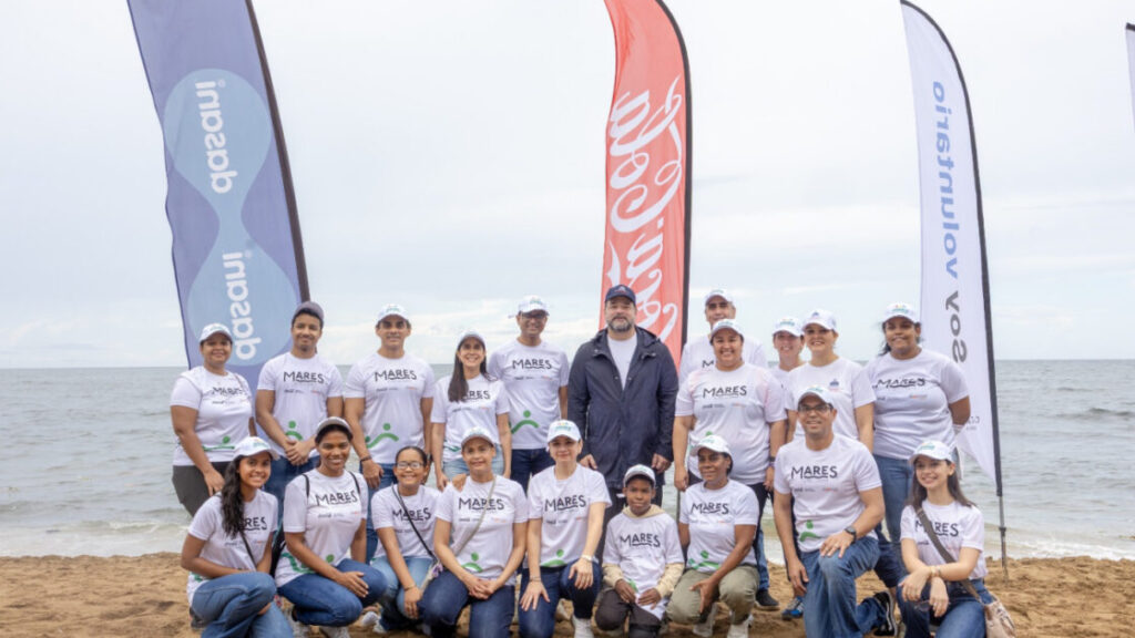 Ministro de Medio Ambiente y Recursos Naturales llama a reducir el consumo de plástico y crear conciencia sobre el correcto manejo de los residuos sólidos