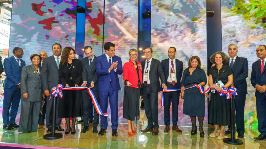 RD inaugura feria turismo en París y vuelos de Air France volverán a Punta Cana