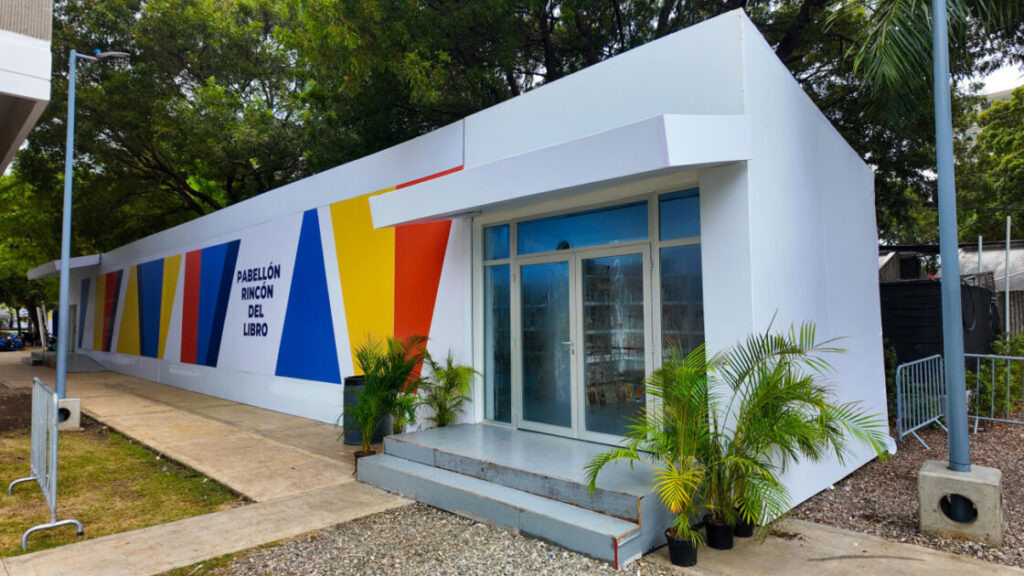 Feria del Libro abrirá sus puertas esta noche con acto en el Teatro Nacional