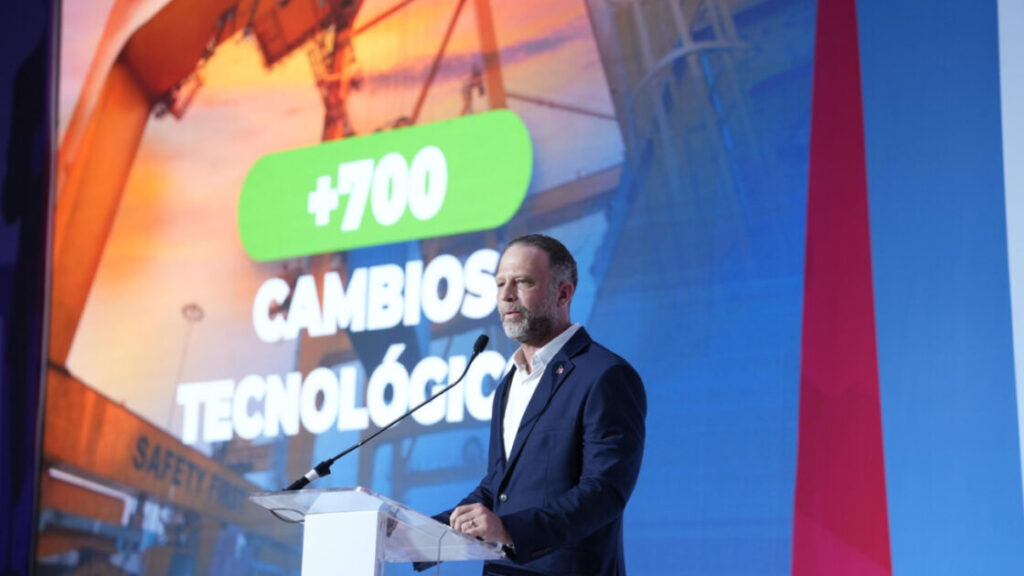 Aduanas detalla las ventajas del cumplimiento voluntario y la declaración anticipada ante consultores impositivos