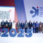 @AduanaRD El #CICI2025 otorgó un reconocimiento especial a @sanzlovatonpor su liderazgo en la transformación tecnológica, legal y operativa de la institución