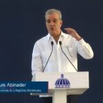 @LuisAbinader desde Santiago en La Semanal con la Prensa, mostró al país lo que significa la profundización del cambio el saneamiento del Arroyo Gurabo