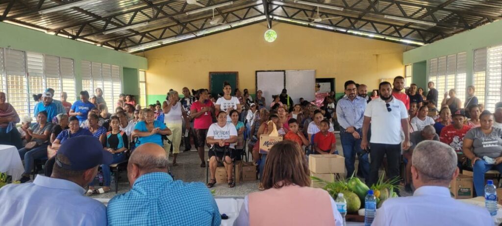 @CaamanoVive Hecmilio Galván Asi se desarrolló el Lanzamiento del Progragma Feda en tu Comunidad en Villa Magante, Gaspar Hernández ,Prov Espaillat