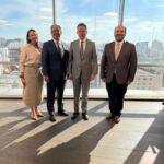 @ItoBisono recibe a Shawn F. Sullivan, Director General, Jefe de Asuntos Gubernamentales de @Citibank, y a Rocío Velarde, gerente general para República Dominicana