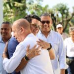 @WArnaudBisono En Sánchez, Samaná, conversando sobre la ampliación del acueducto junto a autoridades y comunitarios. Un paso clave para que las familias reciban agua de calidad en sus hogares