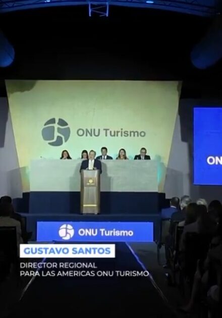 @CaamanoVive Hecmilio Galván Poner un país en alto merece todo el reconocimiento de todos. Gracias @DavidColladoM