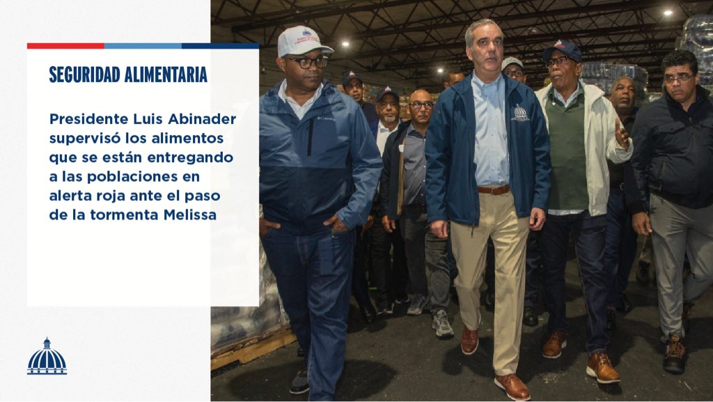@ComunicacionDO El Pdte. @LuisAbinader supervisó las miles de raciones de alimentos que se están entregando a las poblaciones en alerta roja ante el paso de la tormenta Melissa