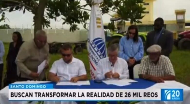 @CFaamanoVive Hecmilio Galván Trabajamos en todos los frentes que nos permitan lograr un país mejor