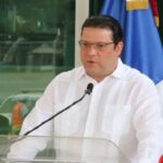 @SanzLovaton Tuve el honor de participar en un homenaje cuando la institución decidió nombrar el edificio del puerto de Haina en honor a Vicente Sánchez Baret